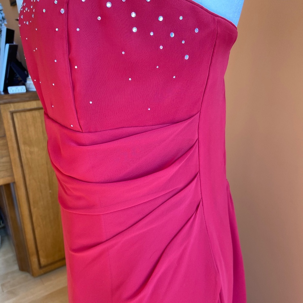 Red Formal Strapless Gown - Picture 6 of 10